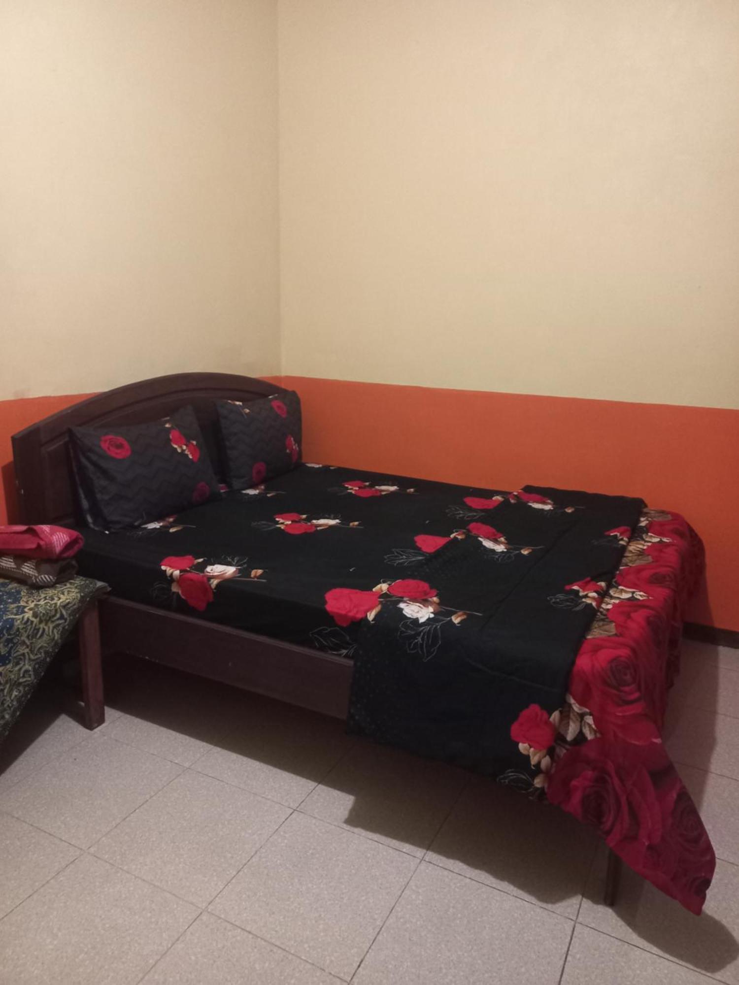 Sun Rice Homestay Ruteng Rum bild